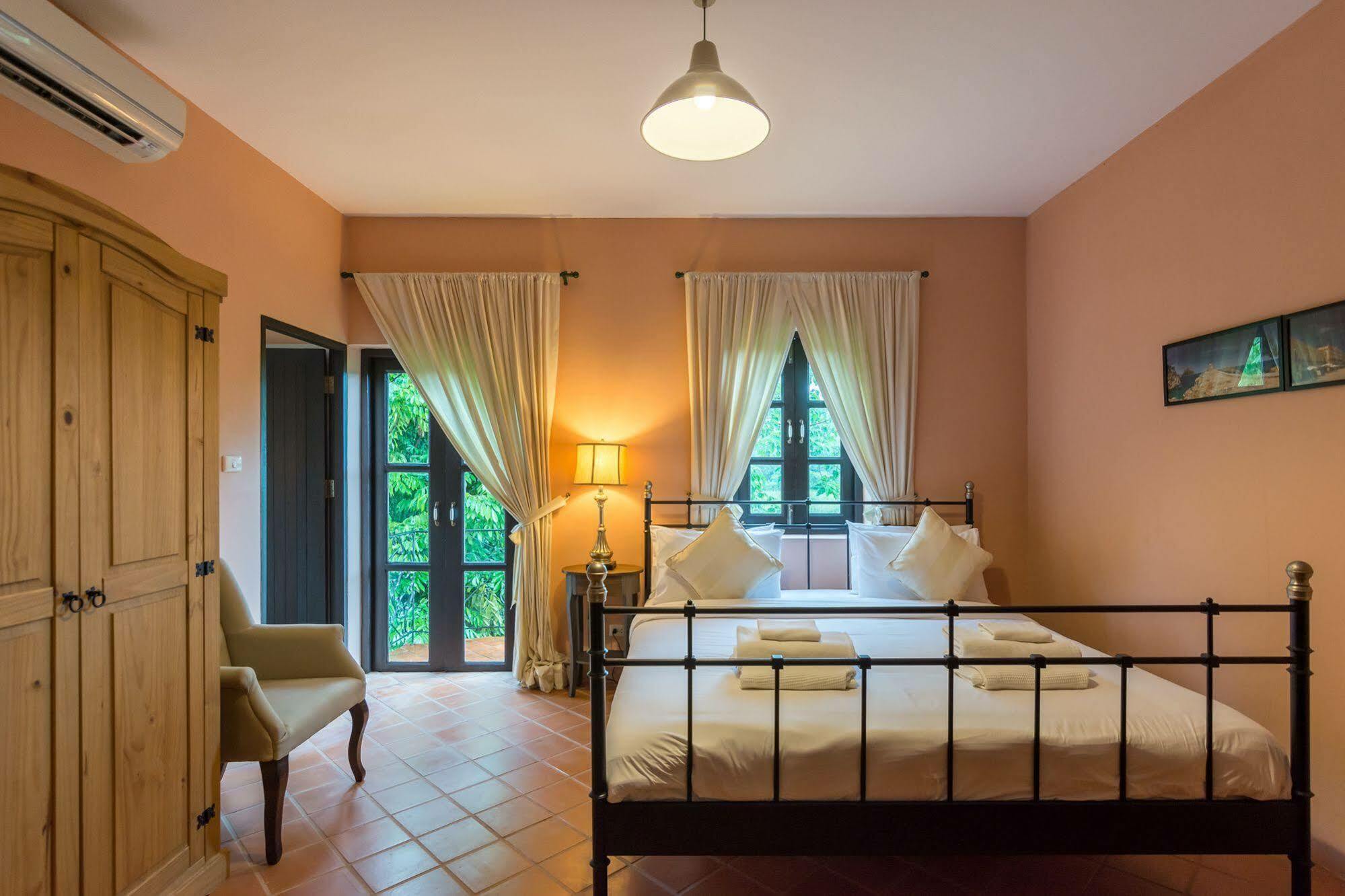 Villa Malinee Khao Yai Ban Tha Chang Extérieur photo